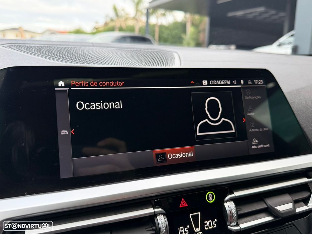 BMW 320 d Pack M Auto - 53