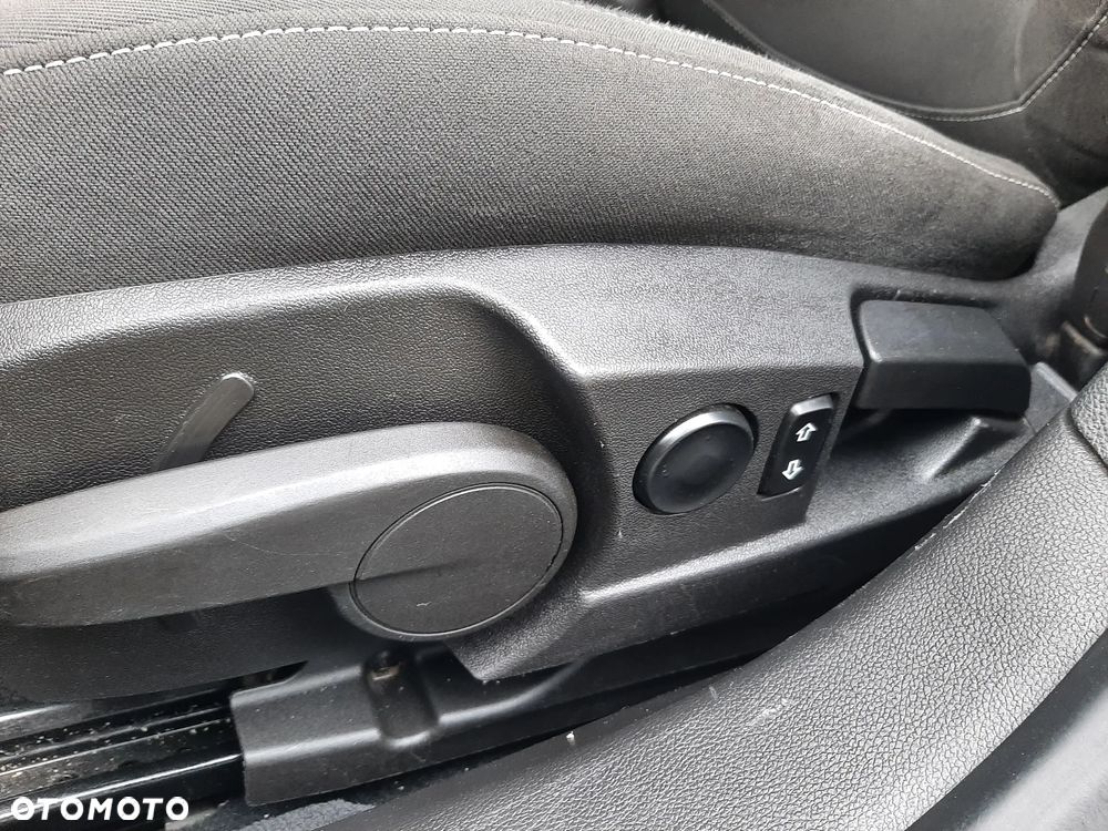 Opel Insignia 1.4 Turbo ecoFLEXStart/Stop Business Edition - 22