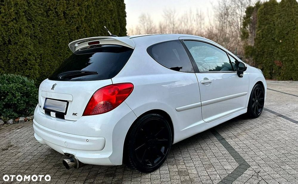 Peugeot 207 RC - 21