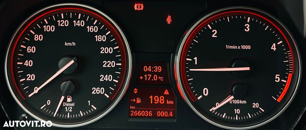BMW Seria 3 318d DPF Edition Exclusive - 28