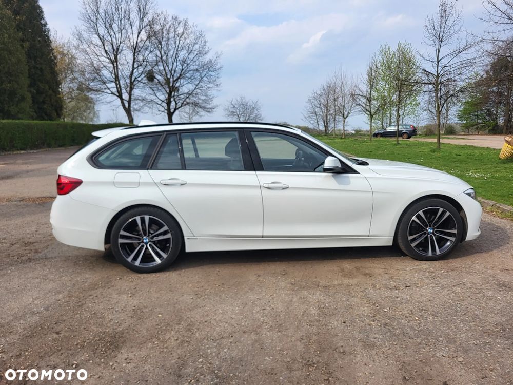 BMW Seria 3 320i GPF Sport Line - 7