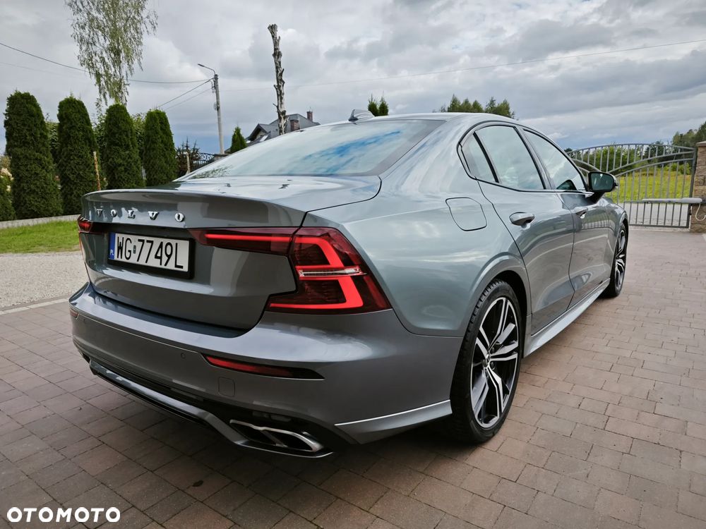 Volvo S60 T4 R-Design - 7