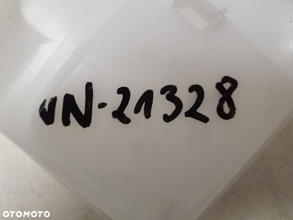 ZBIORNICZEK SPRYSKIWACZY AUDI A1 II 2  XENON 2Q0955453J 2Q0955449G - 6
