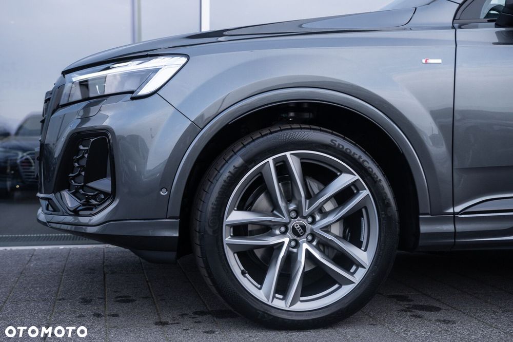 Audi Q7 - 5