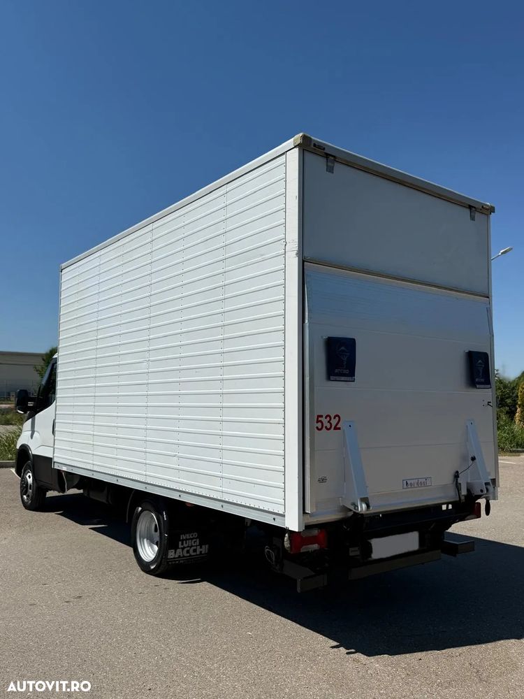 Iveco Daily - 12