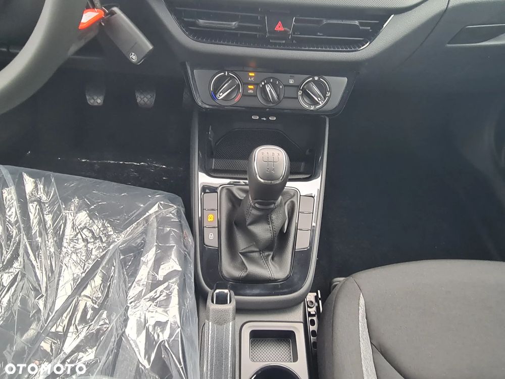 Skoda Fabia 1.0 Essence - 15