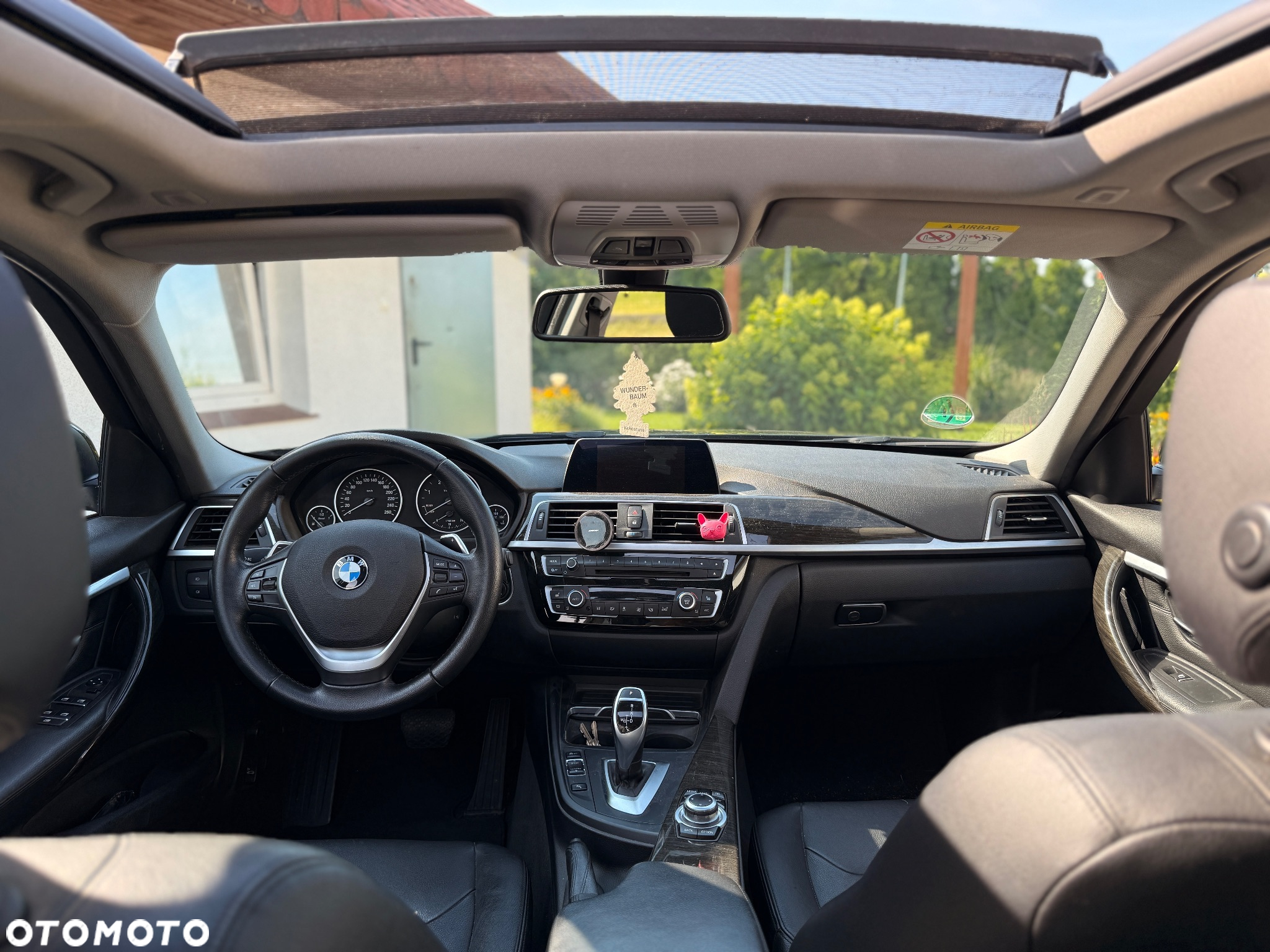 BMW Seria 3 320d Luxury Line - 9