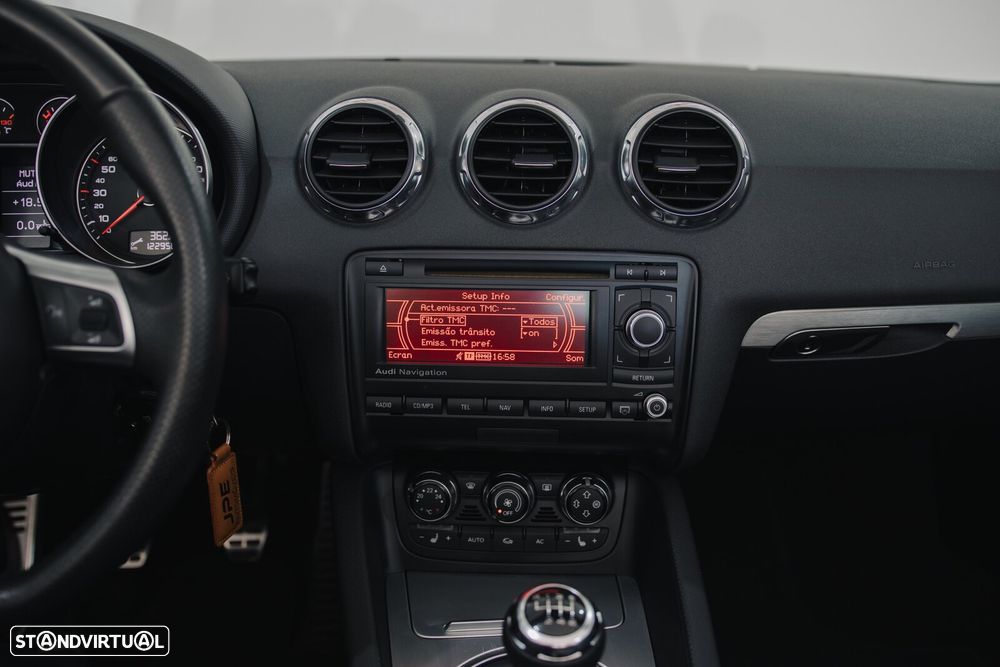 Audi TT Roadster 2.0 TFSi S-line - 29