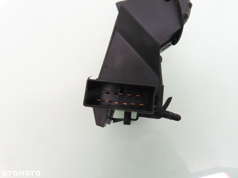 PRZEŁĄCZNIK KIERUNKOWSKAZÓW SMART FORTWO 0001185V009 - 5