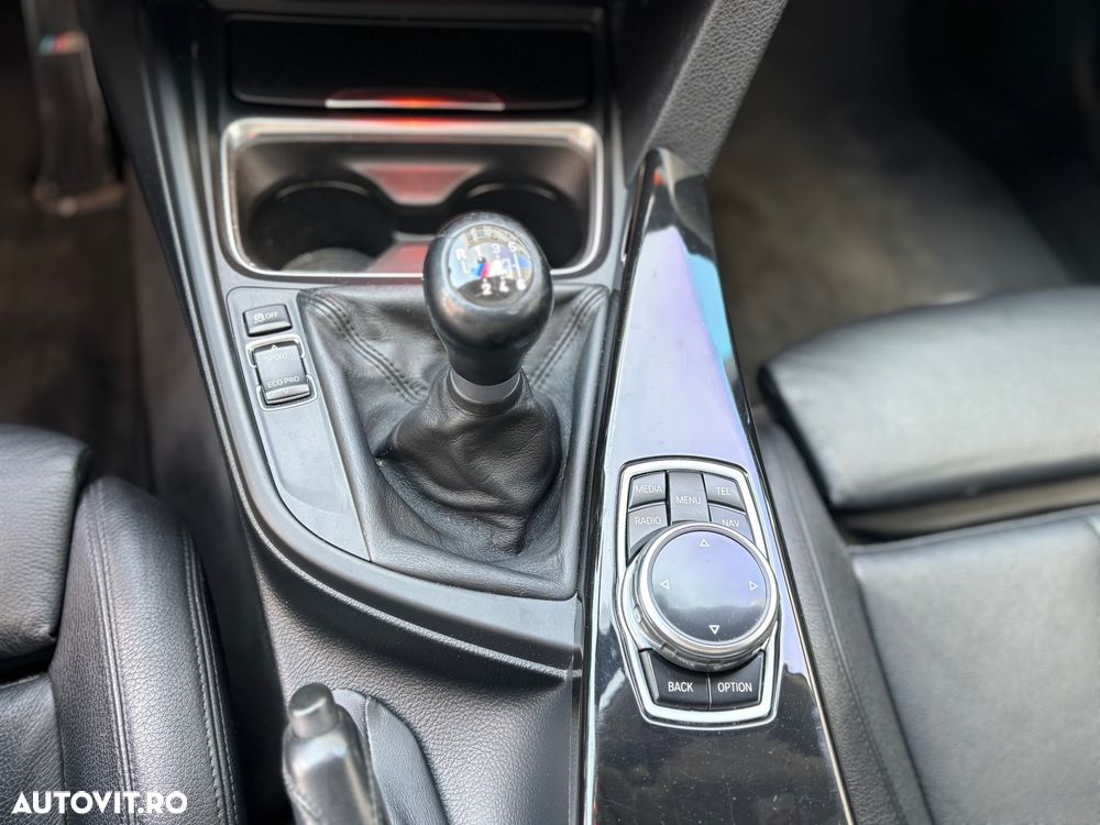 BMW Seria 3 320d EfficientDynamics Edition Luxury Line - 13