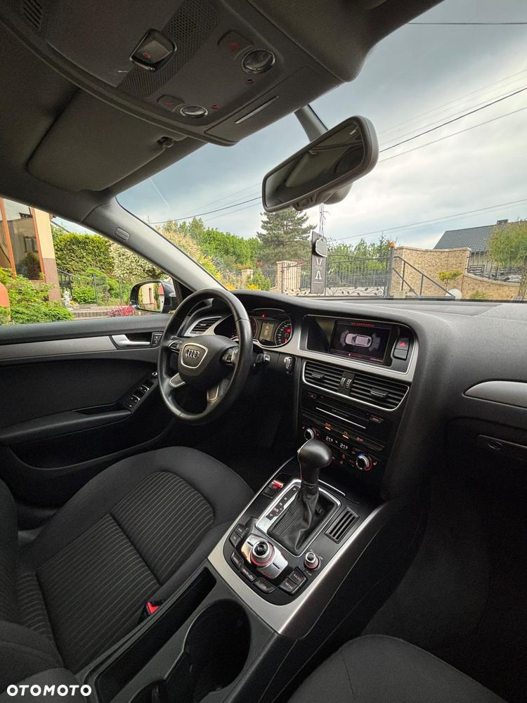Audi A4 Avant - 10
