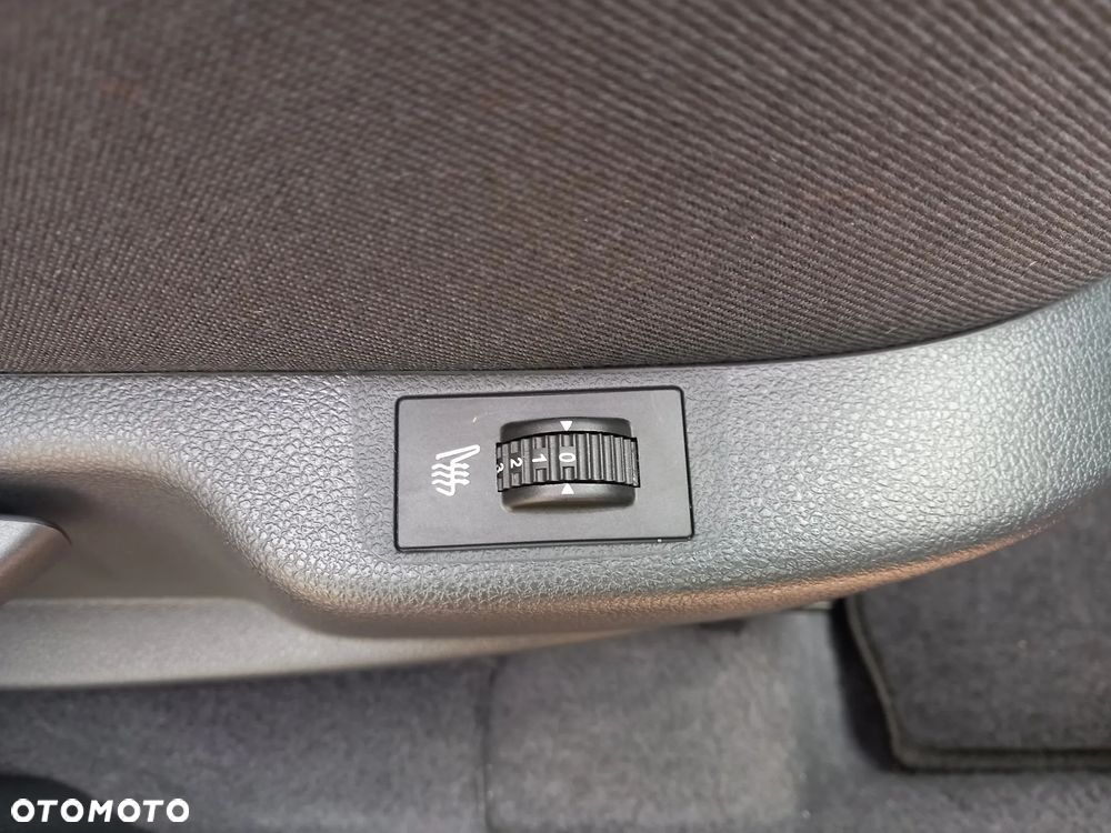 Peugeot 3008 120 VTi Active - 29