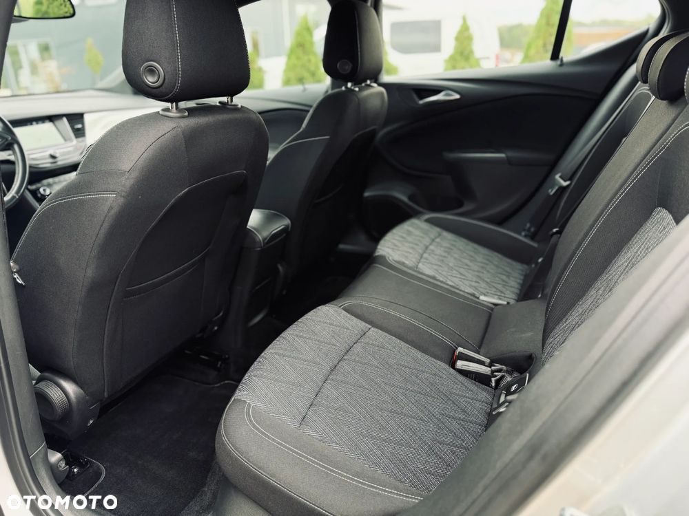 Opel Astra 1.5 D Start/Stop Automatik 2020 - 16