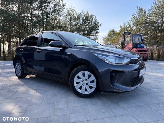 Kia Rio 1.2 L - 11