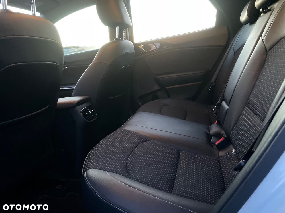 Kia XCeed 1.6 CRDi LAUNCH EDITION - 14