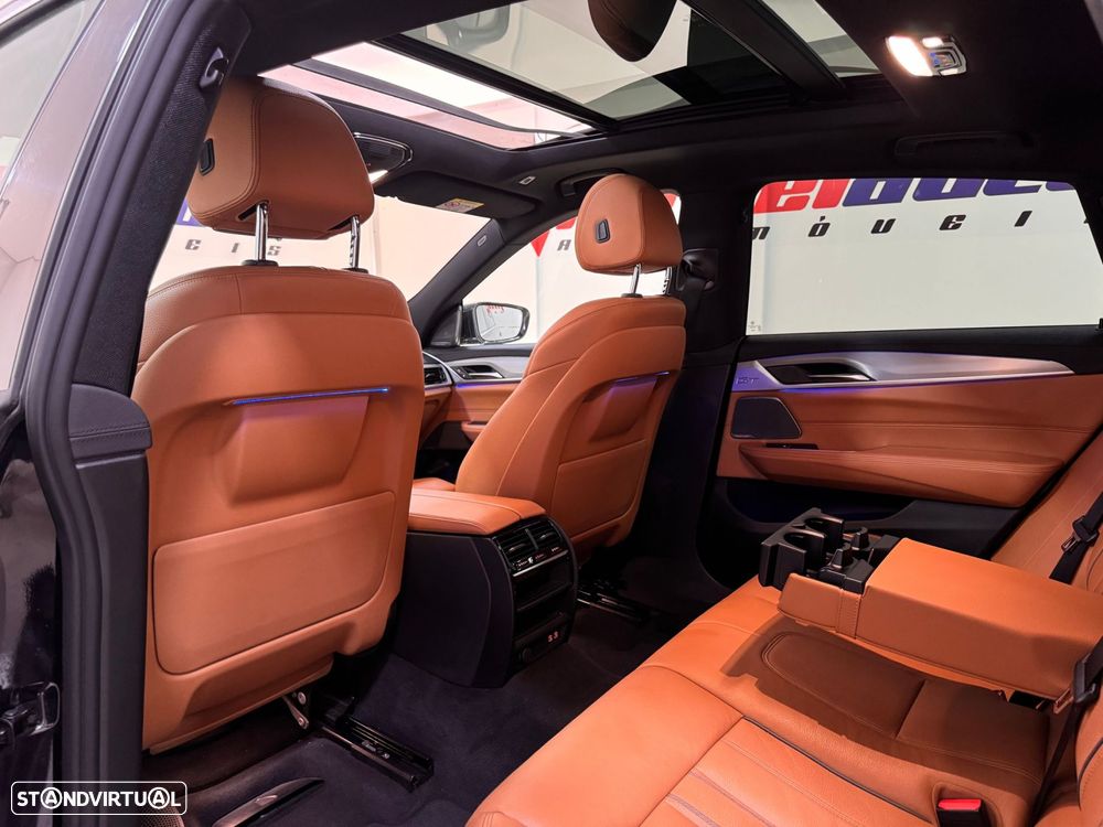 BMW 640 Gran Turismo d xDrive Pack M - 44