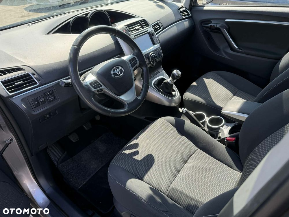 Toyota Verso 1.6 5-Sitzer Edition-S - 8