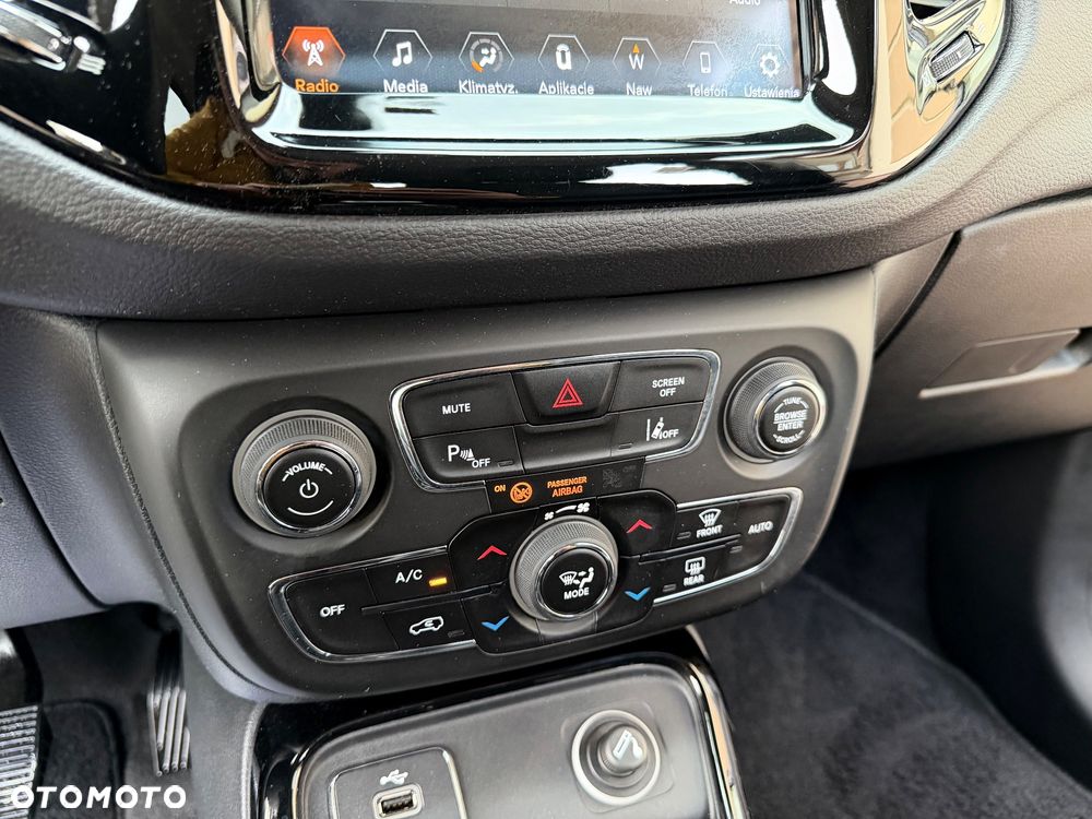 Jeep Compass 1.4 MultiAir Limited - 40