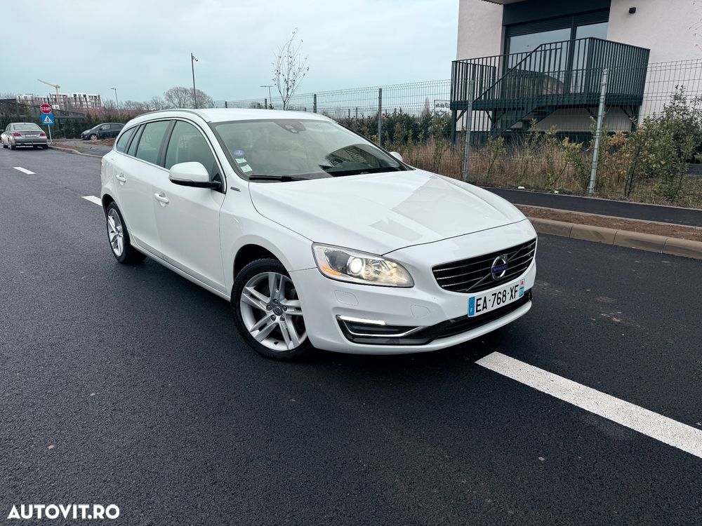 Volvo V60 D5 Geartronic Summum - 2