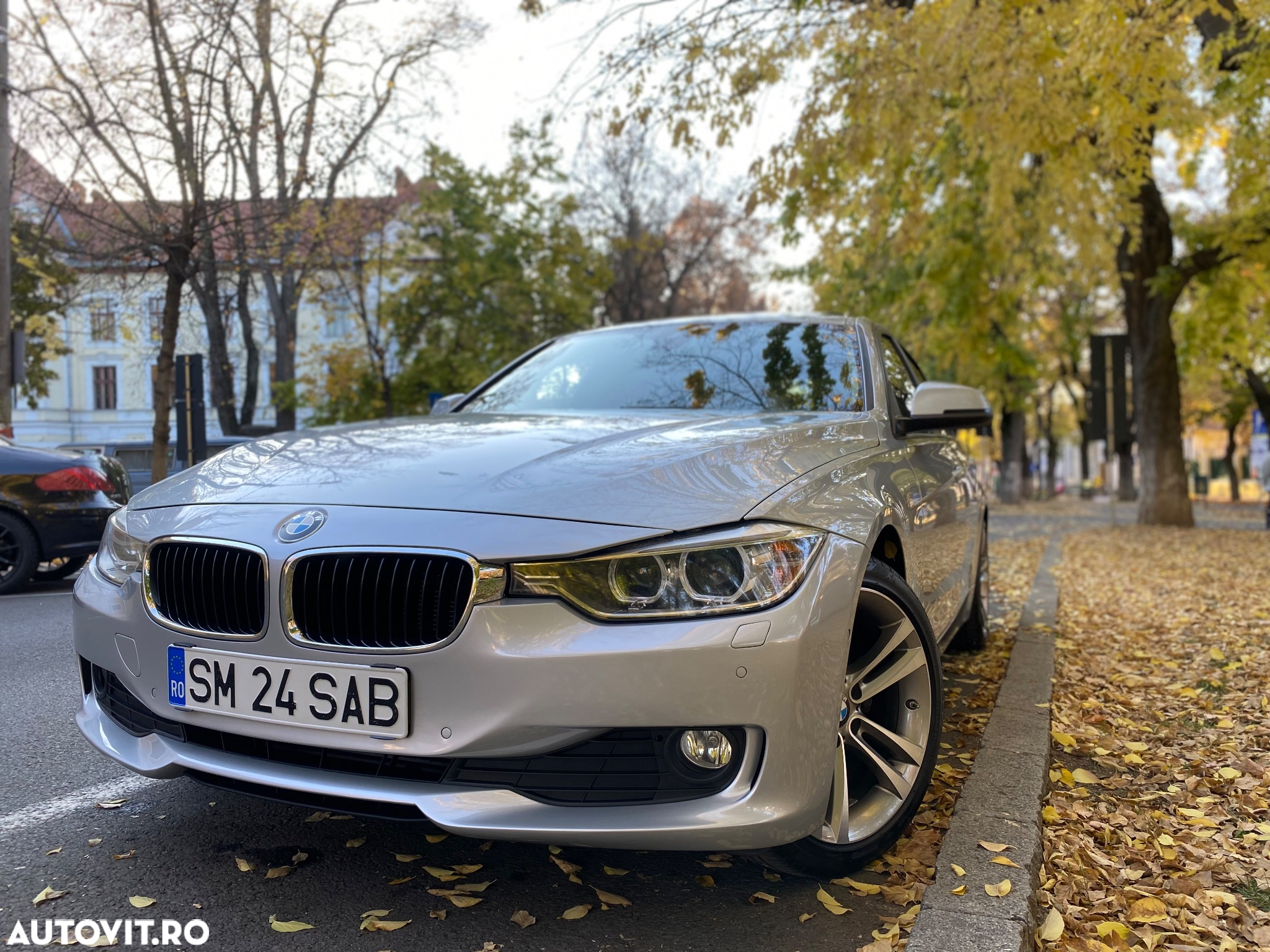 BMW Seria 3 320d Aut. - 13