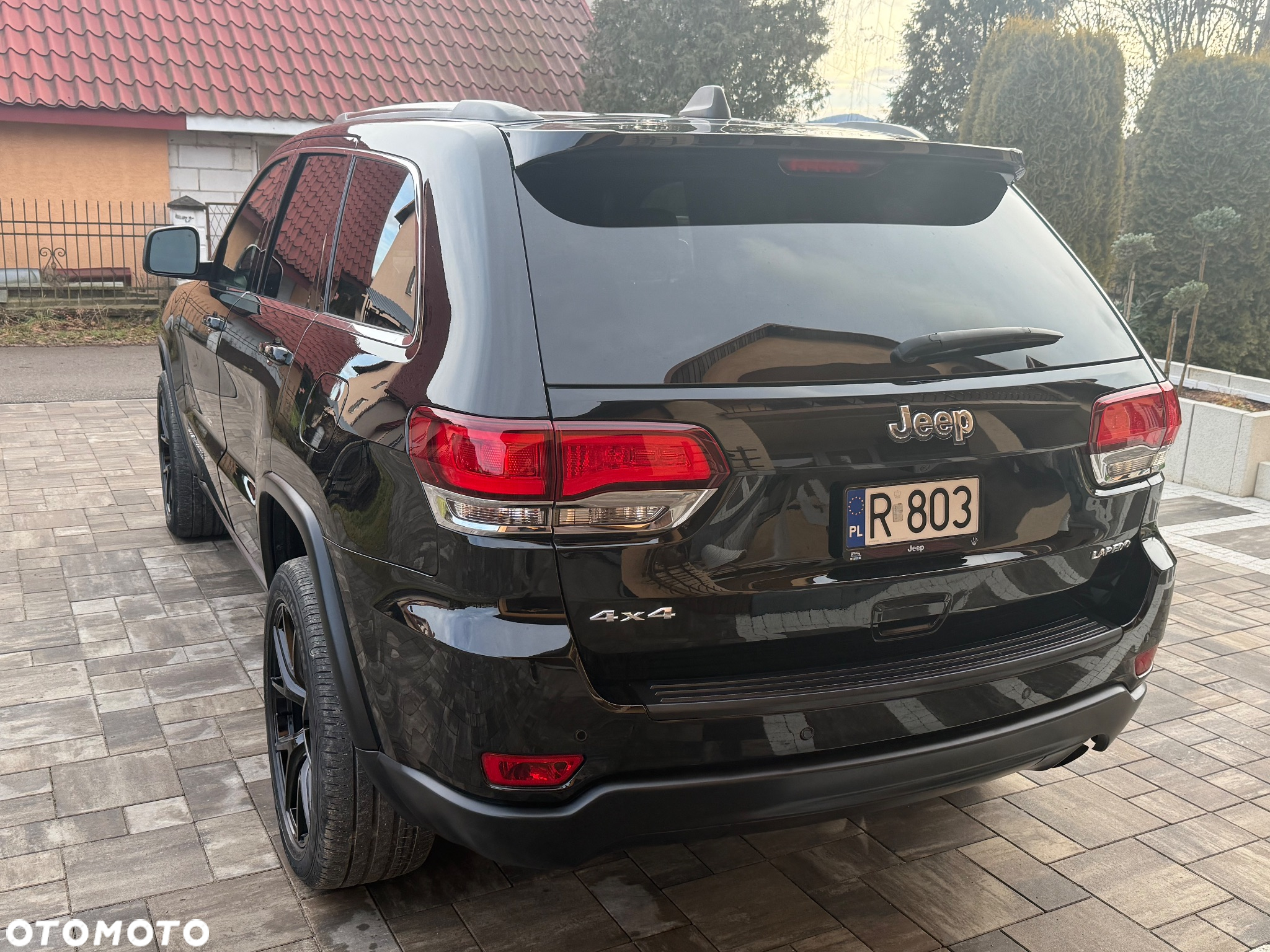 Jeep Grand Cherokee - 14
