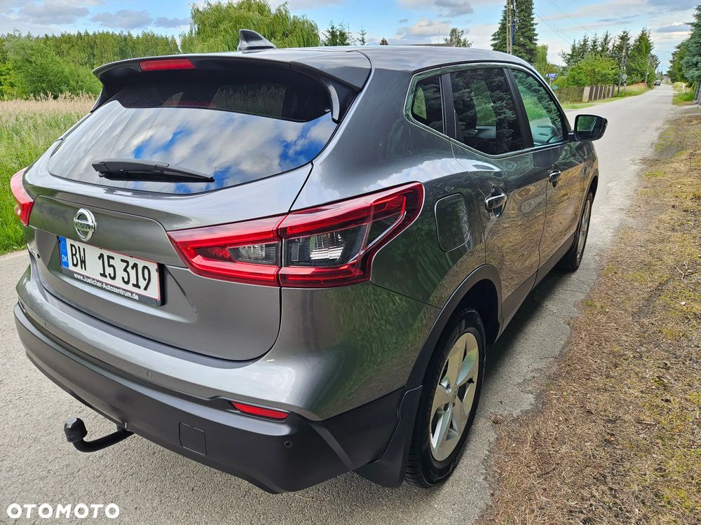 Nissan Qashqai 1.2 DIG-T N-Vision - 9