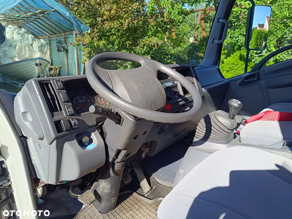 Isuzu N 35 - 10