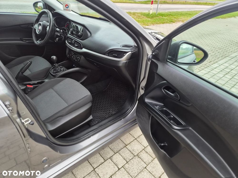 Fiat Tipo 1.4 Classic - 14