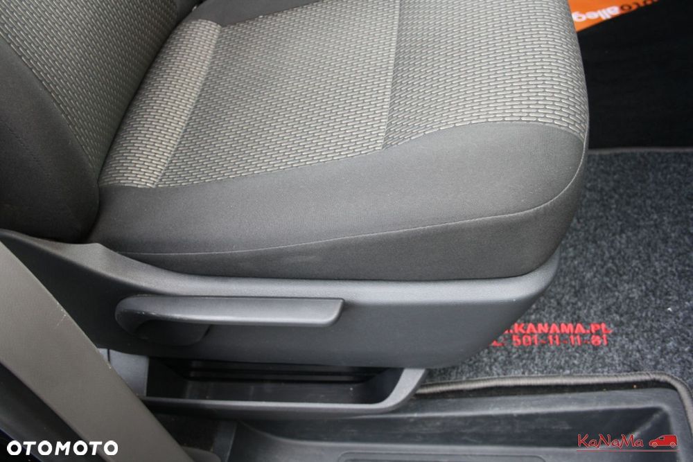 Volkswagen Transporter - 21