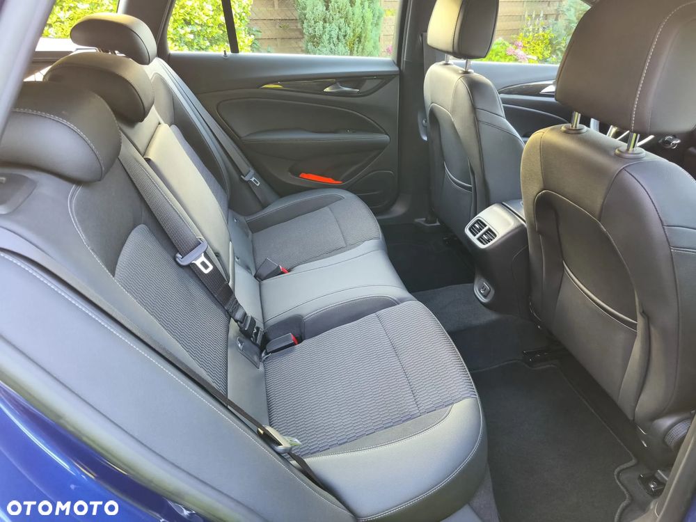 Opel Insignia 2.0 CDTI Business Elegance S&S - 25