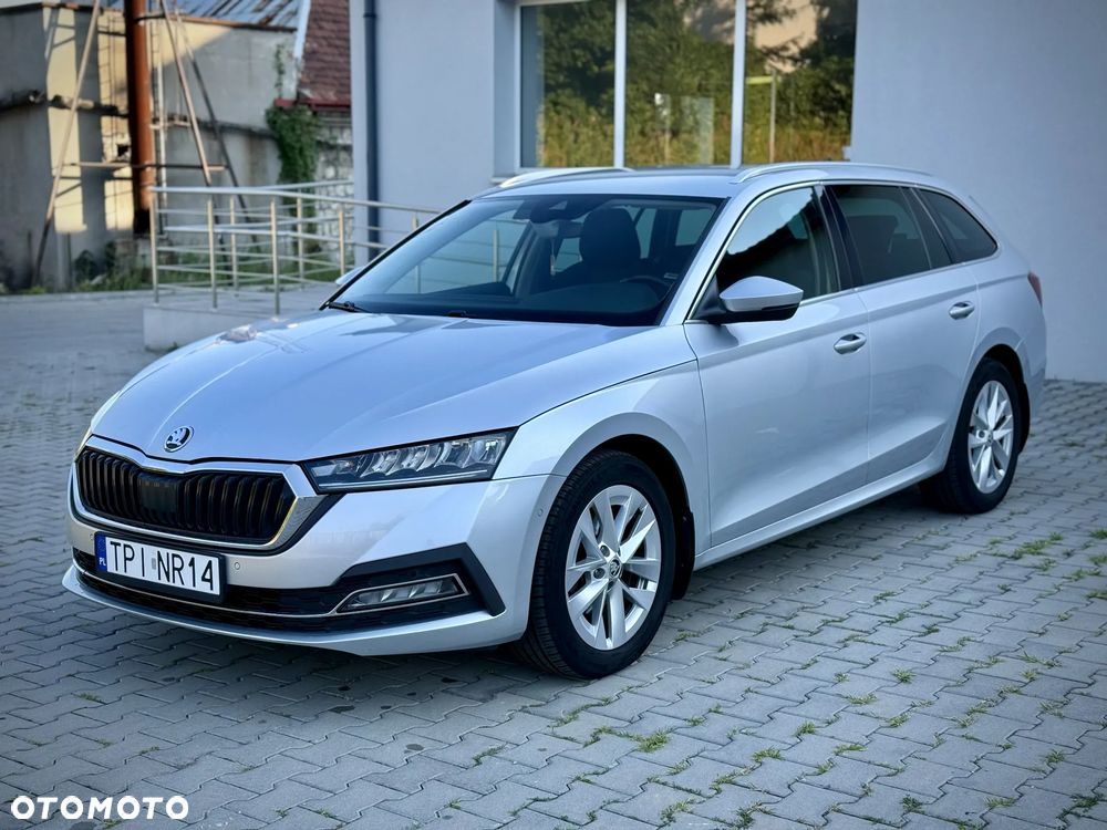 Skoda Octavia 2.0 TDI Sportline DSG - 18