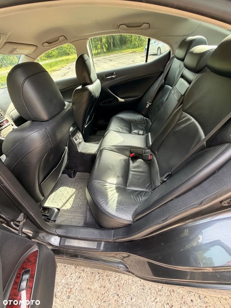 Lexus IS 250 - 10