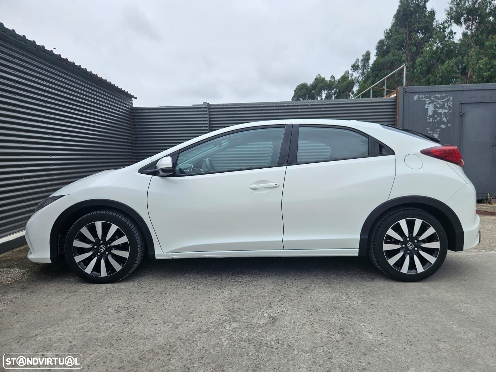 Honda Civic 1.6 i-DTEC Sport - 13
