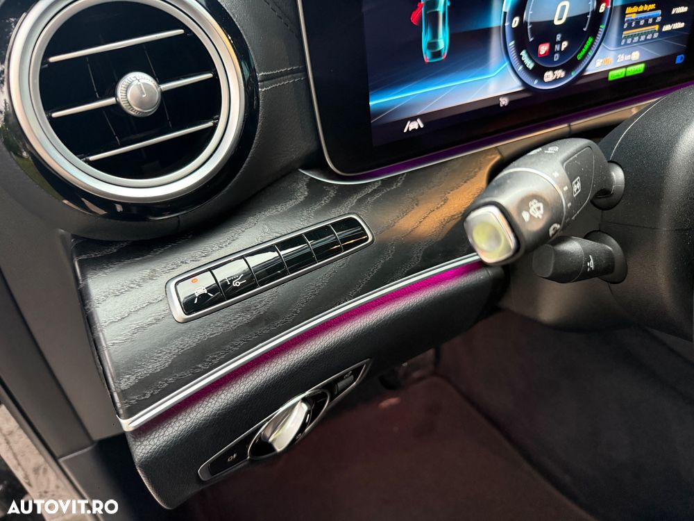 Mercedes-Benz E 300 de T 9G-TRONIC AMG Line - 34