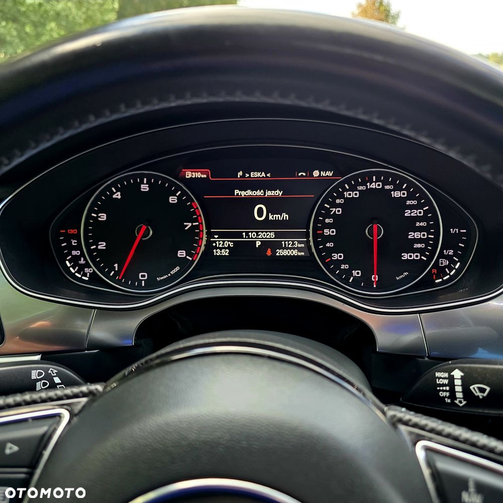 Audi A6 - 30
