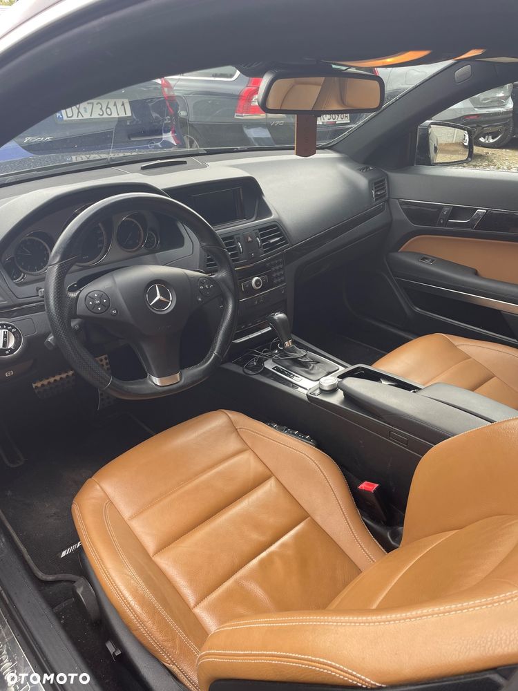 Mercedes-Benz Klasa E 250 CDI DPF BlueEFFICIENCY Automatik Elegance - 8