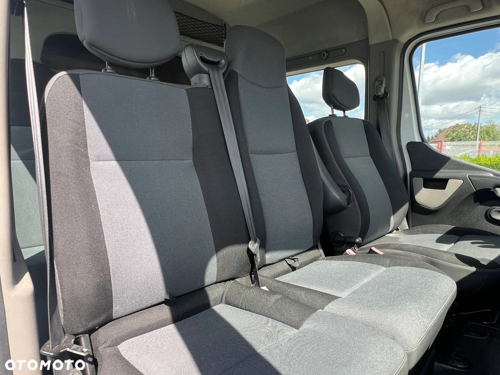 Renault Master 2.3 DCI - 12