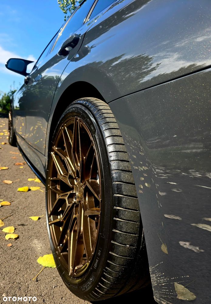 BMW Seria 3 320d Edition M Sport Shadow - 8