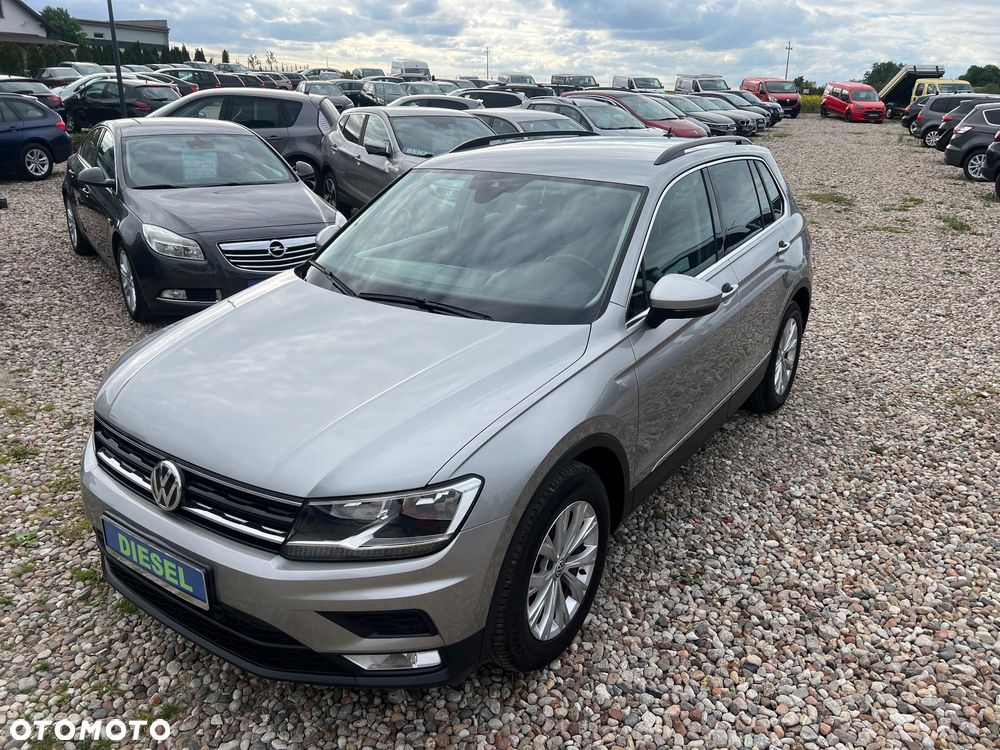 Volkswagen Tiguan - 2