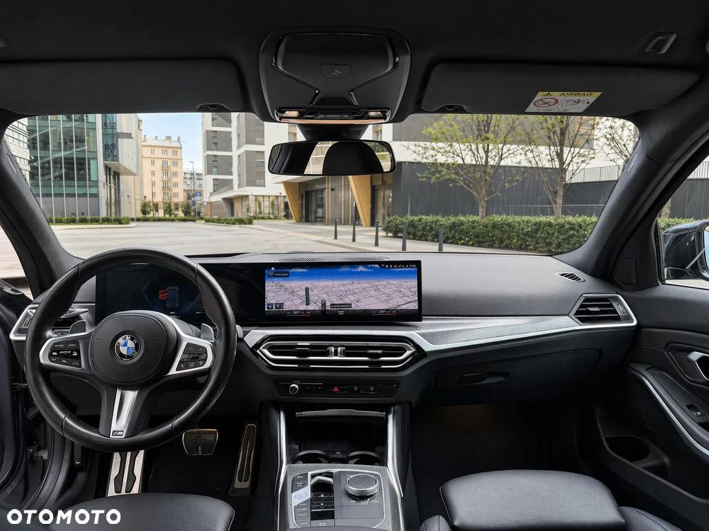 BMW Seria 3 320d M Sport - 8