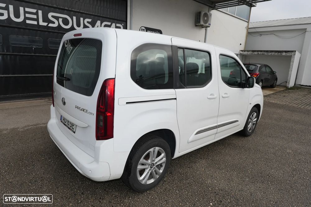 Toyota Proace 5Lugares City Verso 1.5D-4D 102cv - 4