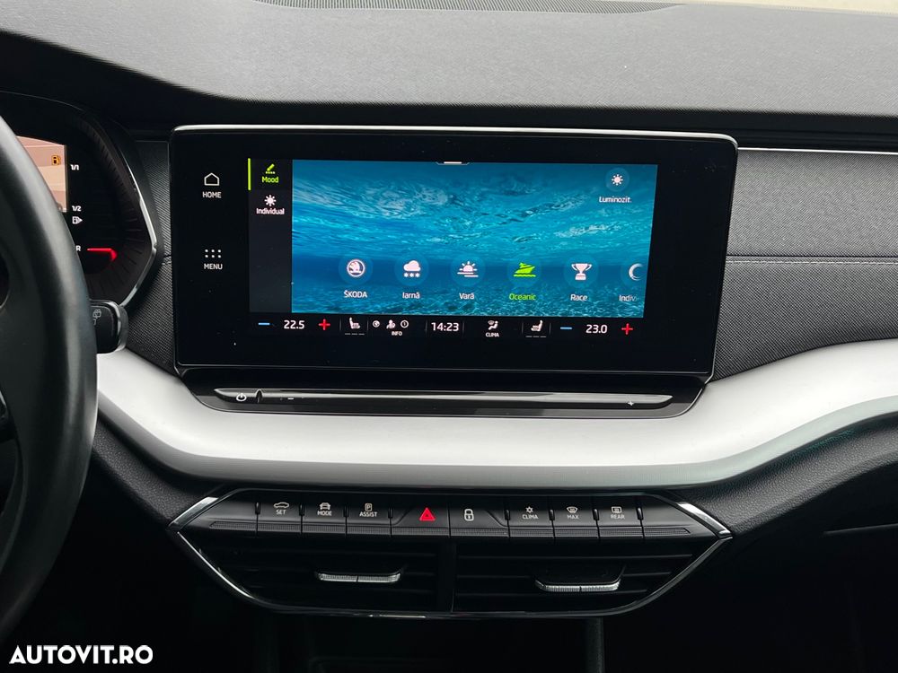 Skoda Octavia Combi 2.0 TDI DSG First Edition - 13