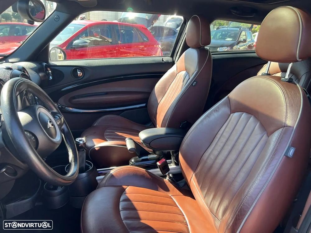 MINI Paceman Cooper D - 17