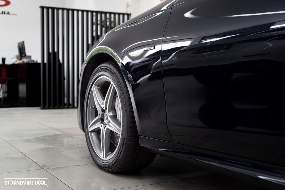 Mercedes-Benz E 300 de AMG Line - 9