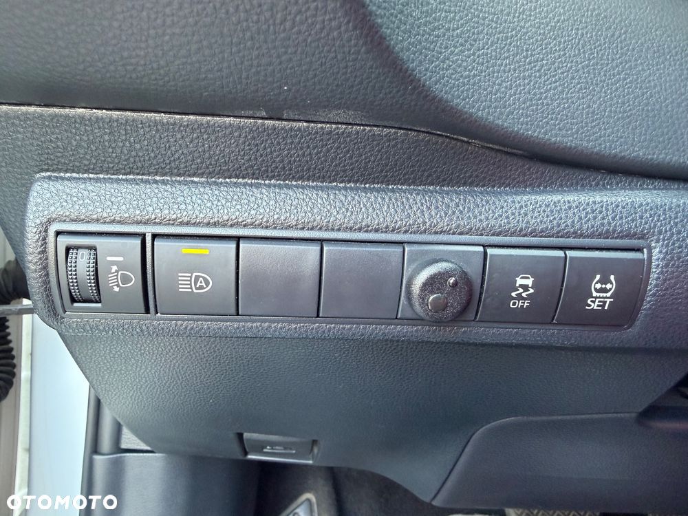 Toyota Corolla 1.8 Hybrid GPF Comfort - 33