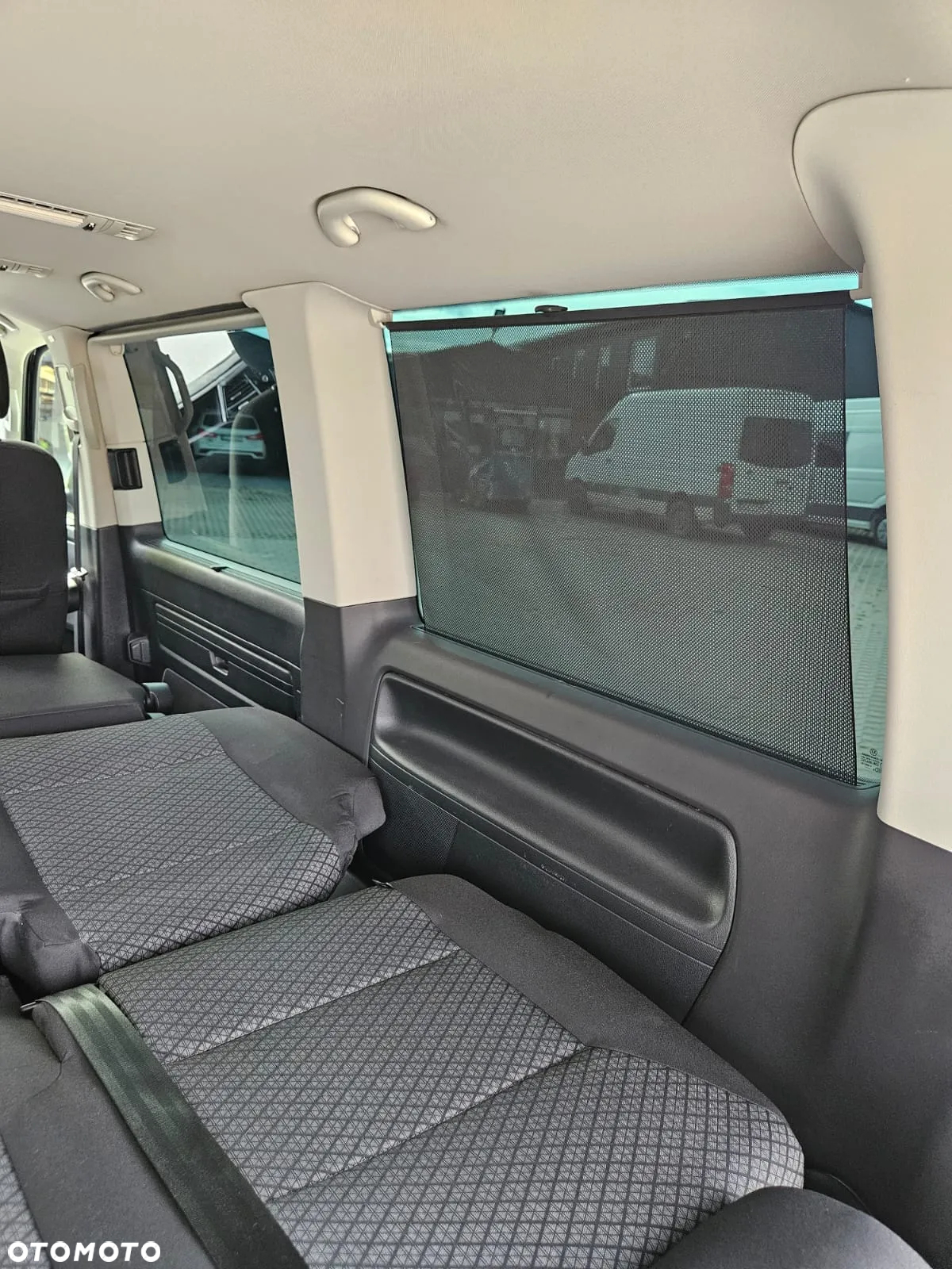 Volkswagen Multivan 2.0 TDI L1 Trendline DSG - 15