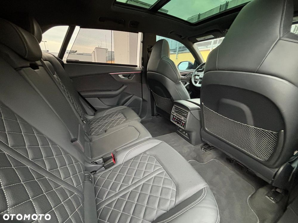 Audi SQ8 - 15