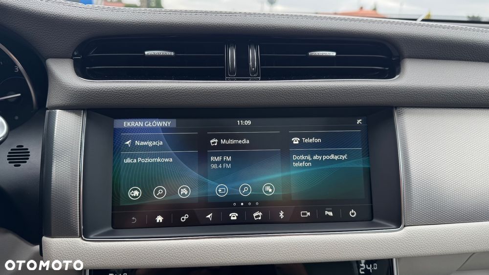 Jaguar XF 25d AWD R-Sport - 14