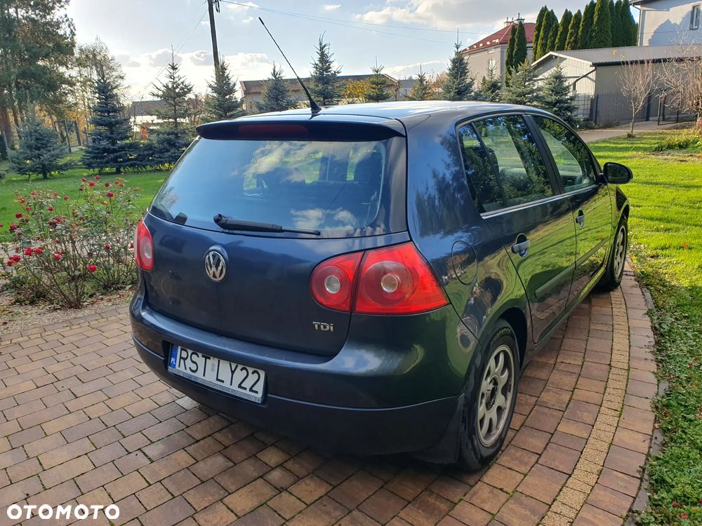 Volkswagen Golf V 1.9 TDI Trendline - 9