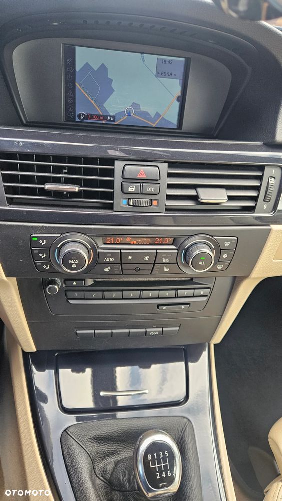 BMW Seria 3 320d DPF - 27